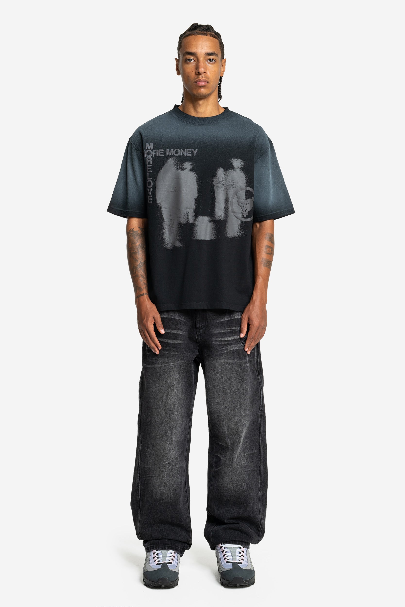 LOST BOND TEE BLACK SPRAY WASHED