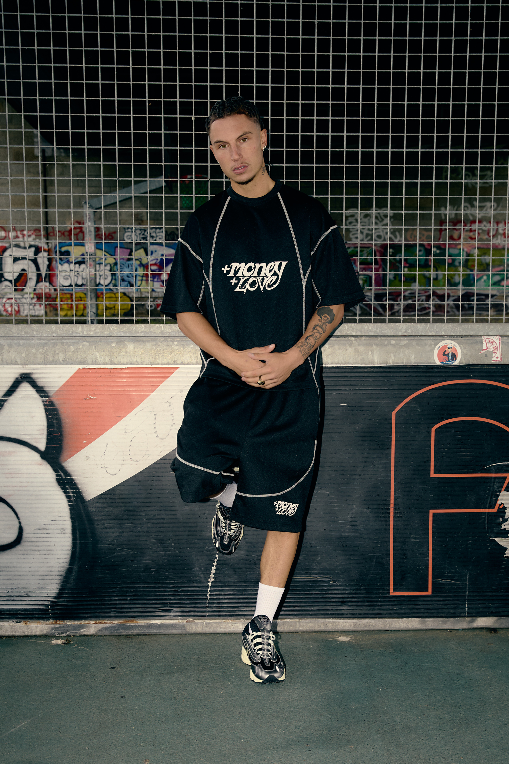 FLATLOCK SHORTS BLACK