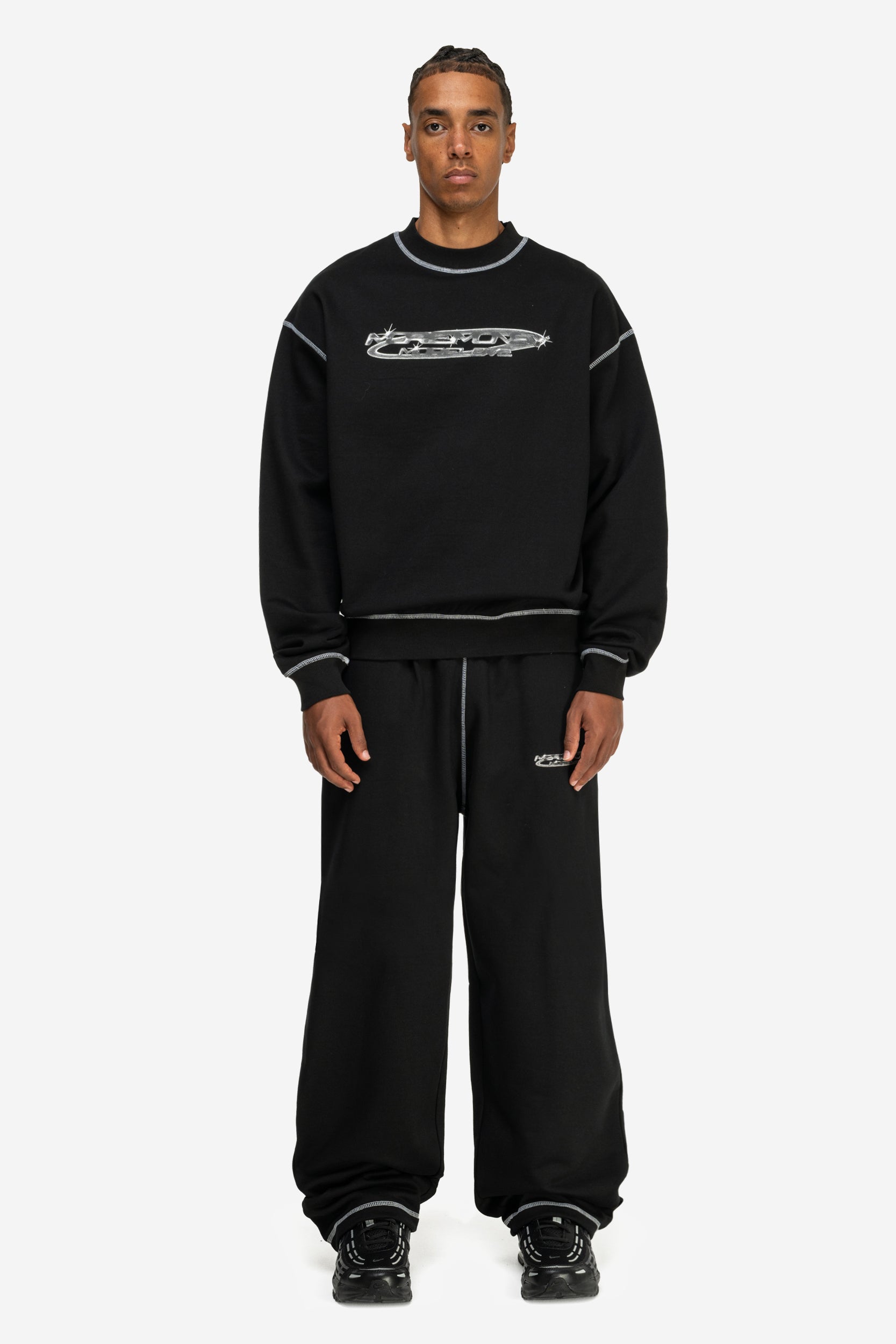 FLATLOCK BASE SWEATER BLACK