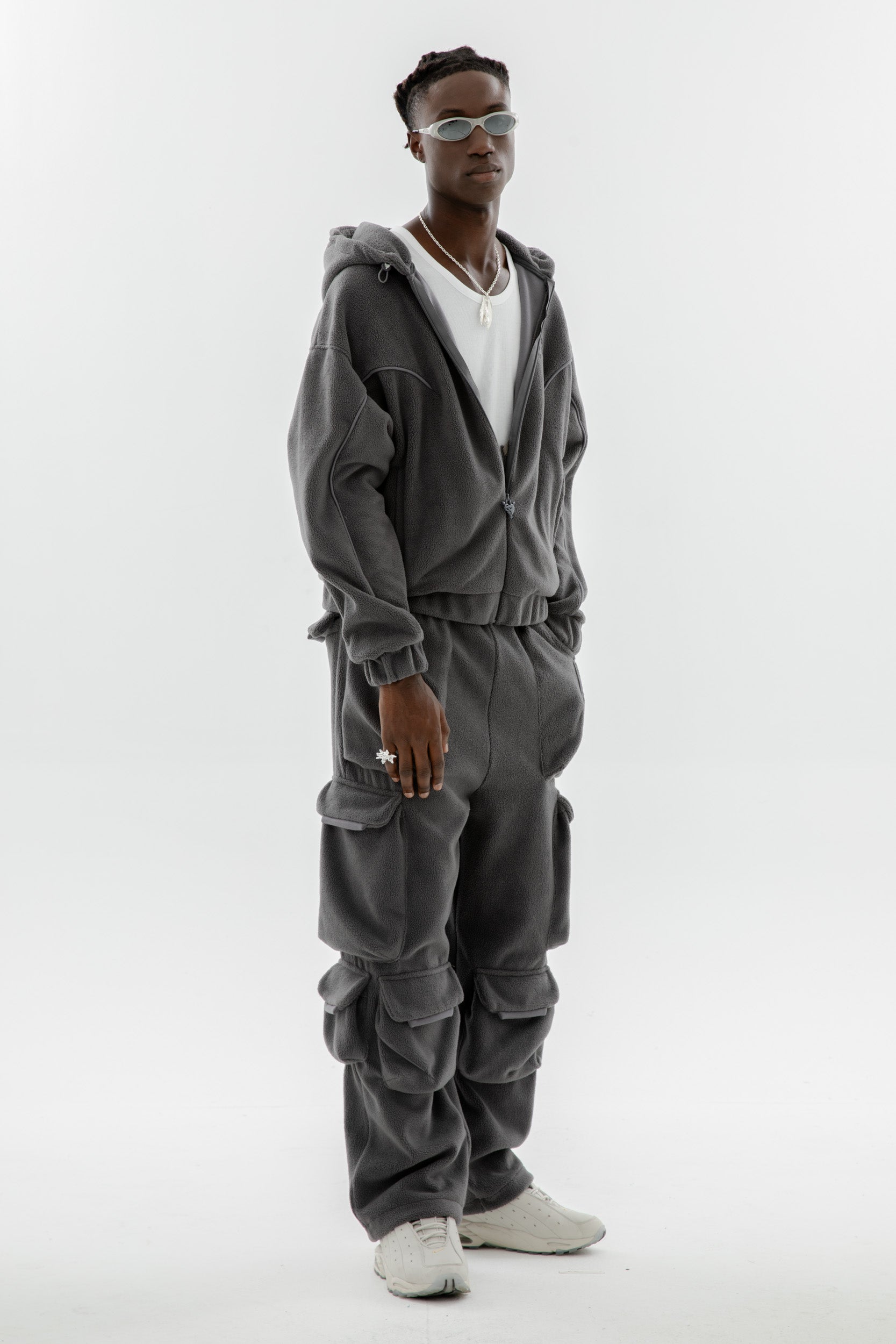 FLEECE CARGO JOGGER TORNADO GREY