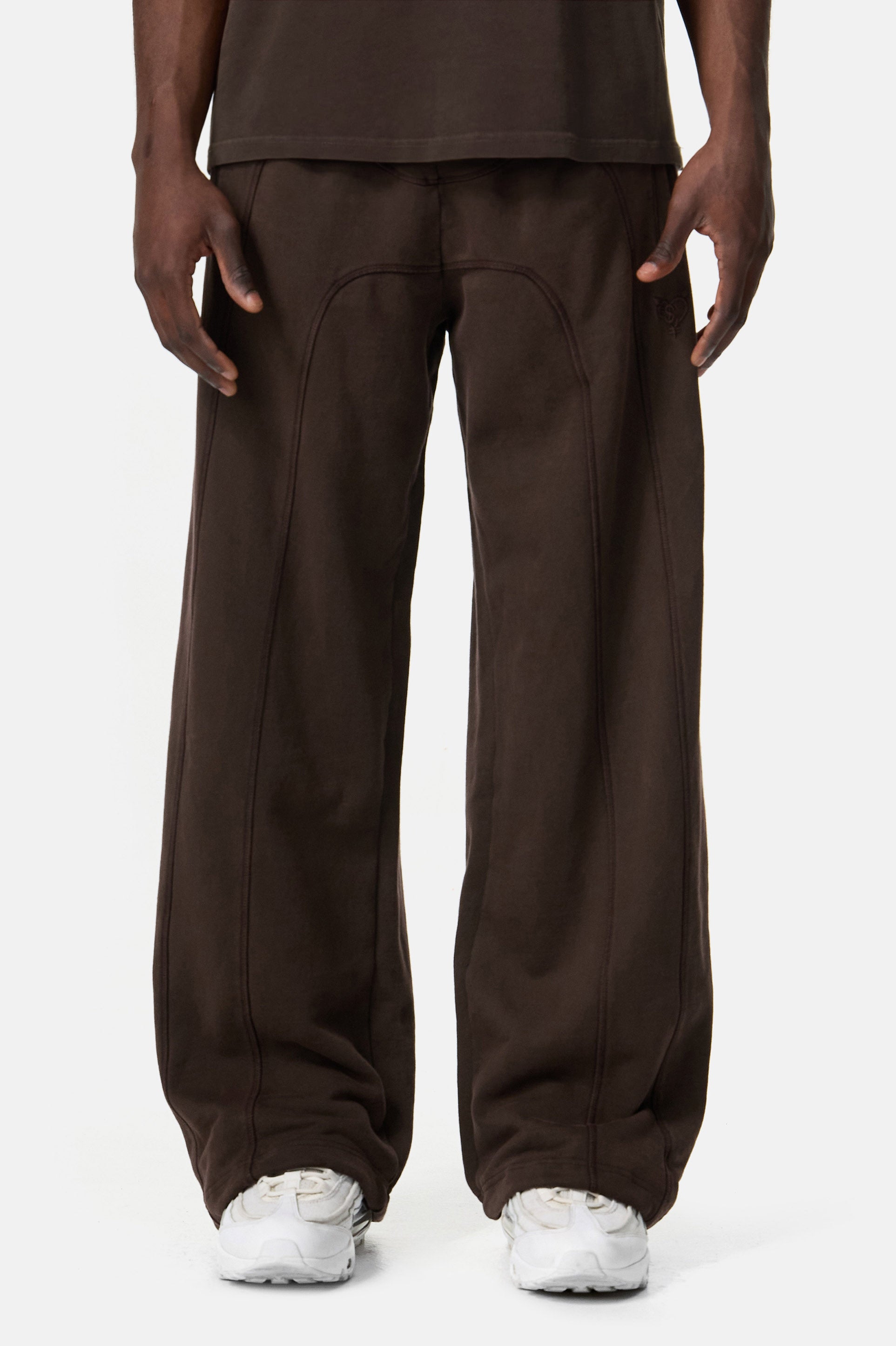 STACKS JOGGER BROWN